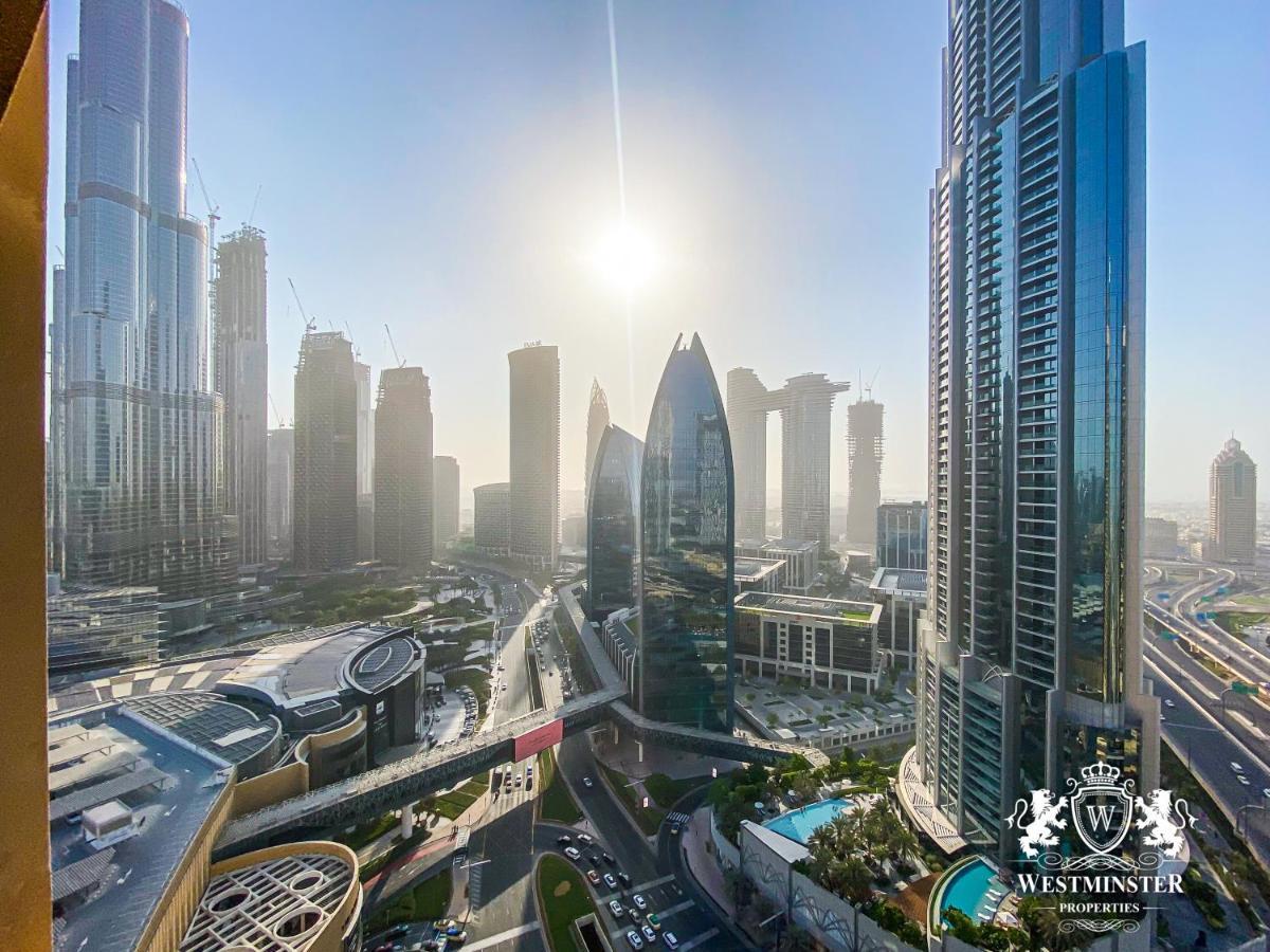 Westminster Dubai Mall Exterior photo View of the Dubai skyline from the Westin