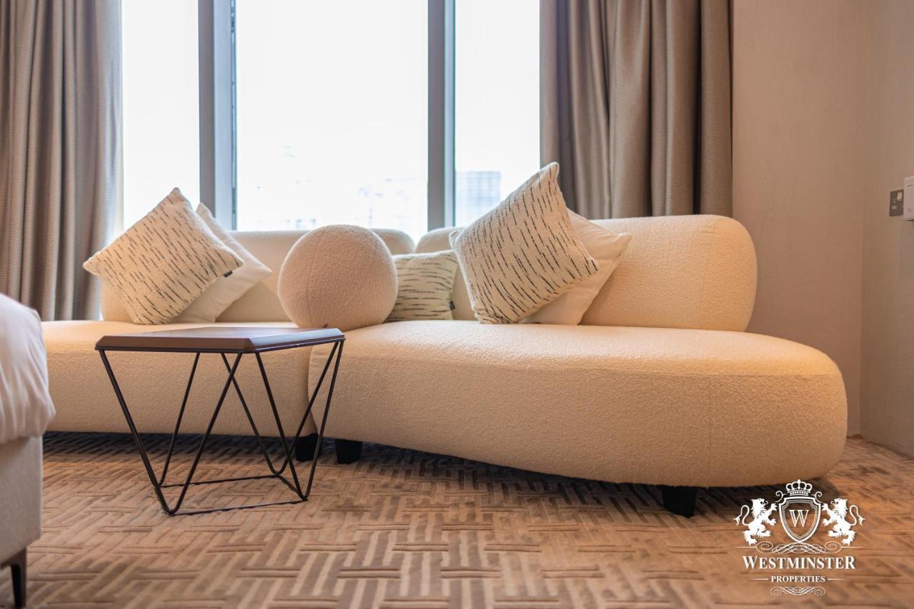 Westminster Dubai Mall Exterior photo A sofa
